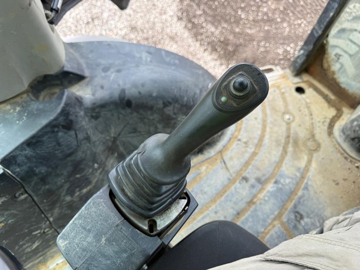 jcb-3cx14-image-27