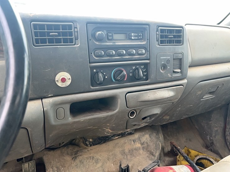 2003-ford-f450-image-14