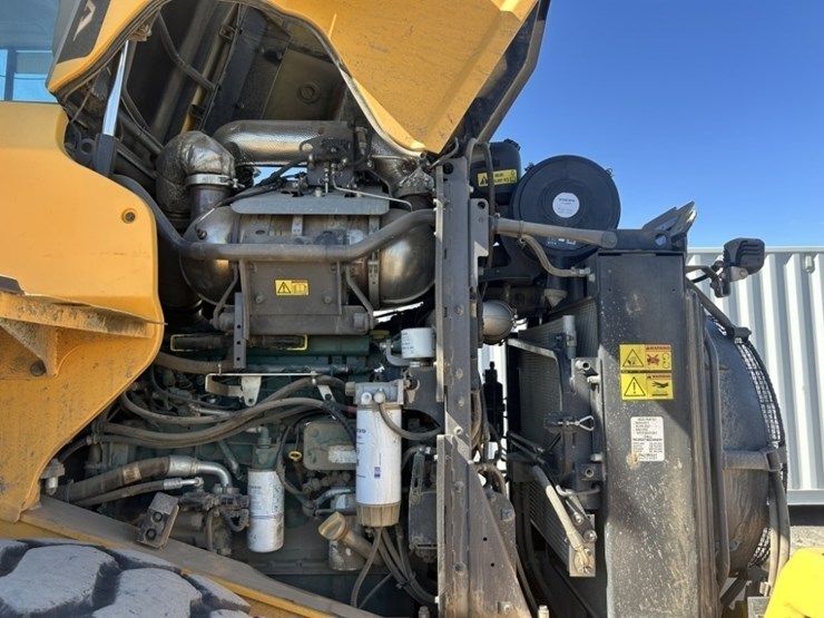 2018-volvo-l70h-image-42