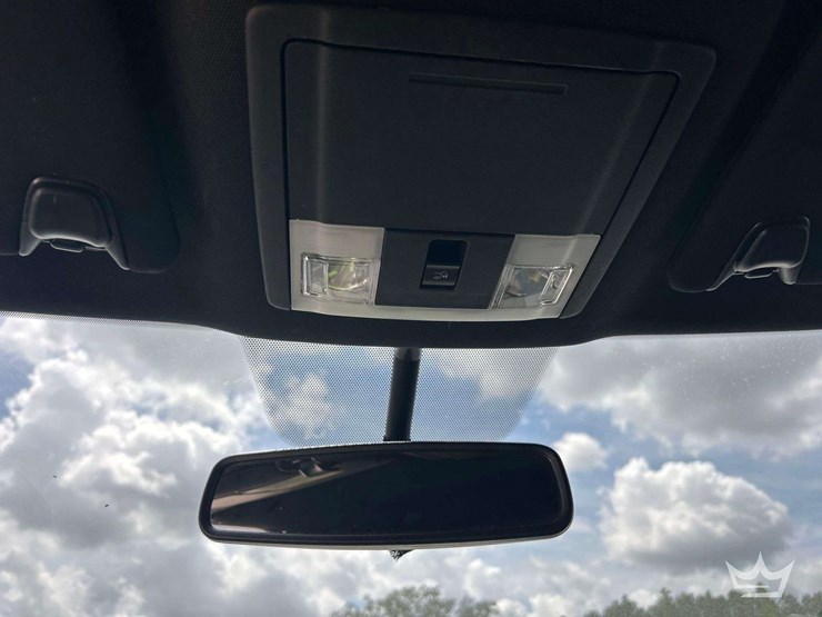 2018-ford-explorer-image-14