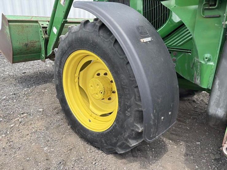 john-deere-6420-image-17