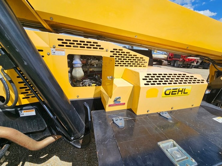 2020-gehl-rs8-42-image-22