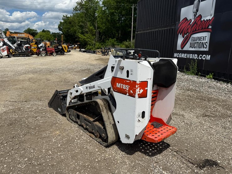 bobcat-mt85-image-2