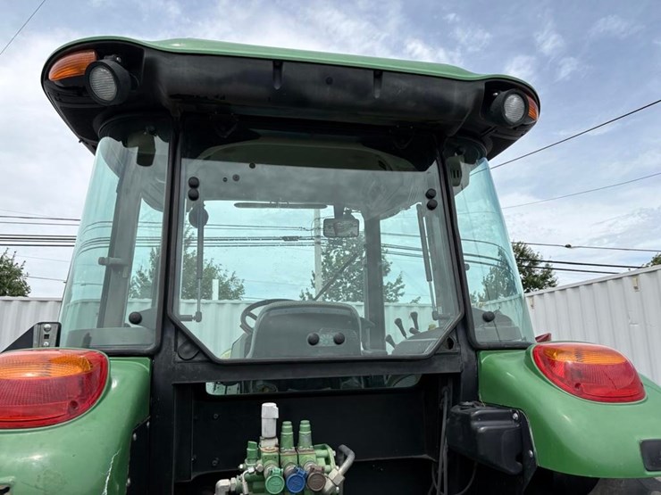 john-deere-5100e-image-15