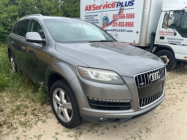 2013-audi-q7-image-2