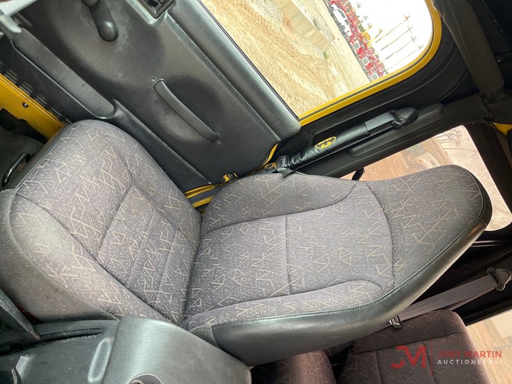 2002-jeep-wrangler-sport-image-14