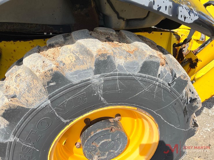 jcb-3c-image-10