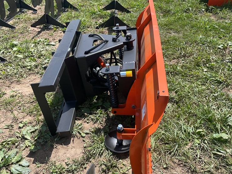 pabreak-skid-steer-hydraulic-dozer-blade-image-4