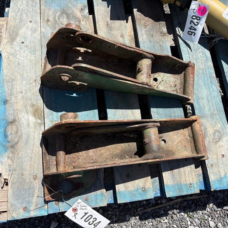 John Deere Loader Paw