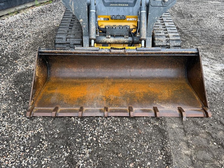2018-deere-333g-image-9