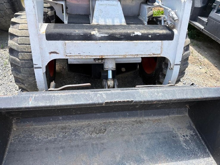 1995-bobcat-742b-image-39