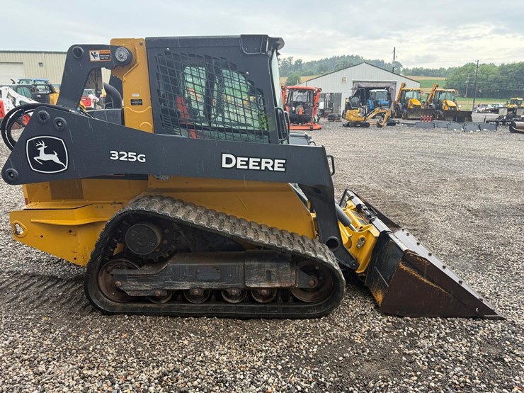2021-deere-325g-image-5