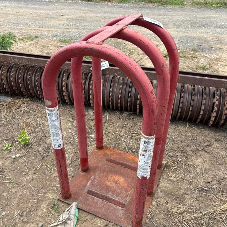 Tire Cage