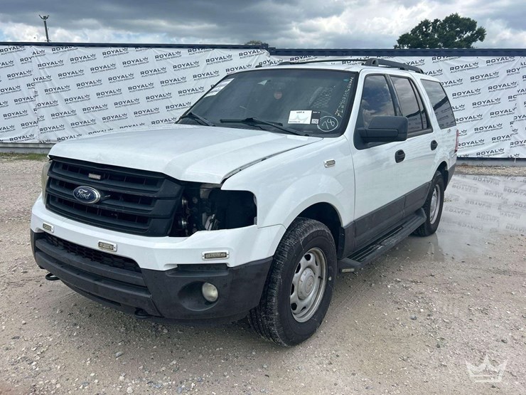 2016-ford-expedition-image-1