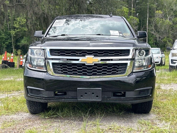 2018-chevrolet-tahoe-image-26