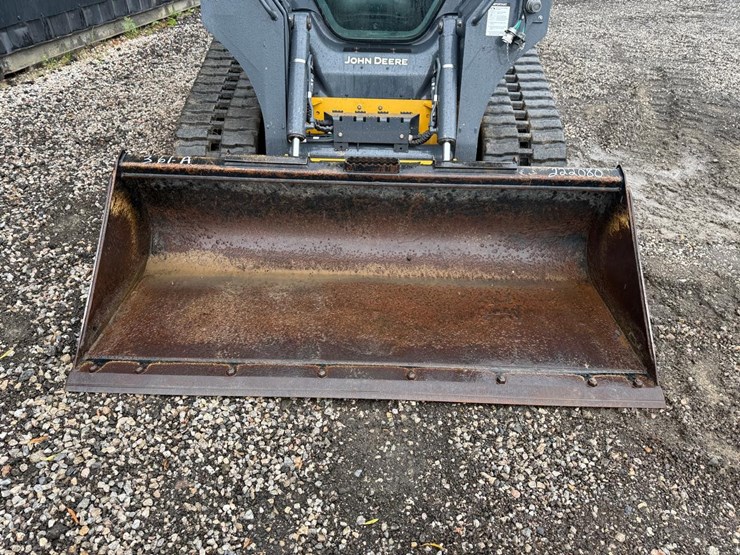 2021-deere-325g-image-9
