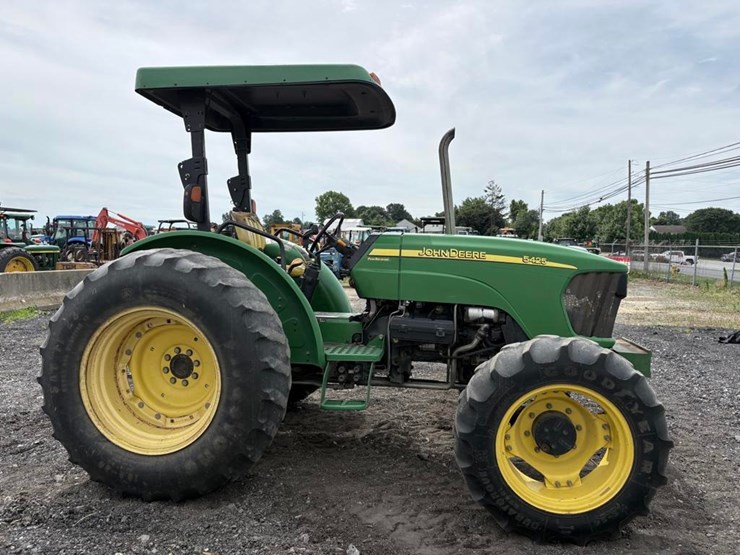 john-deere-5425-image-7