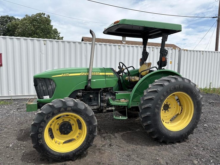 john-deere-5425-image-2
