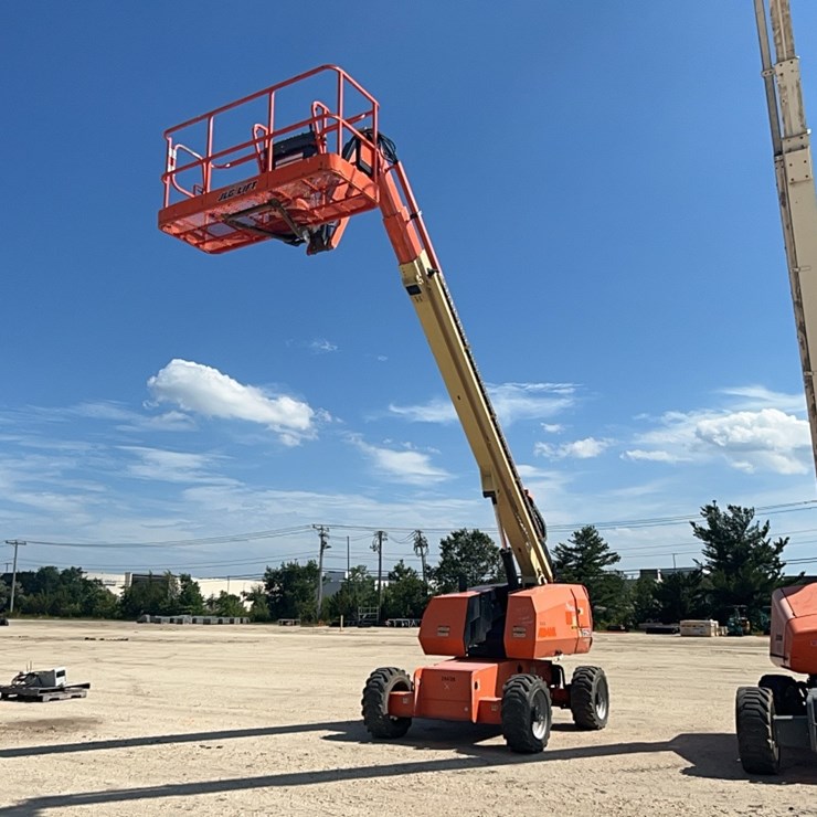JLG 660SJ