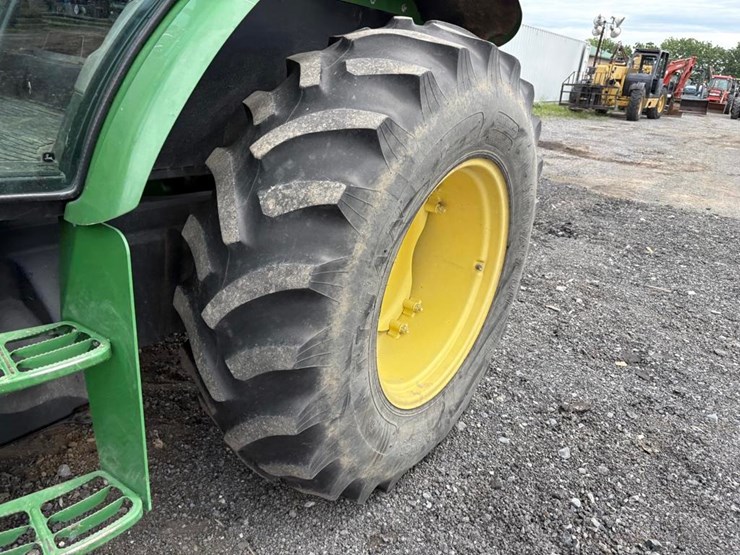 john-deere-5100e-image-10
