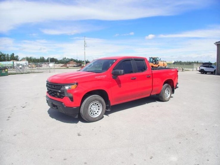 chevrolet-silverado-1500-image-1