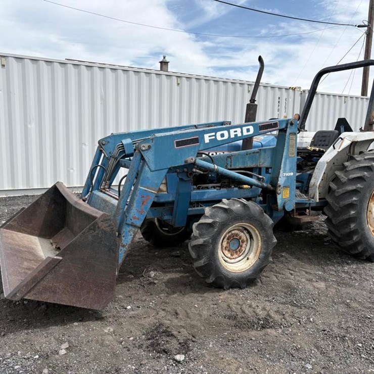 FORD 2120