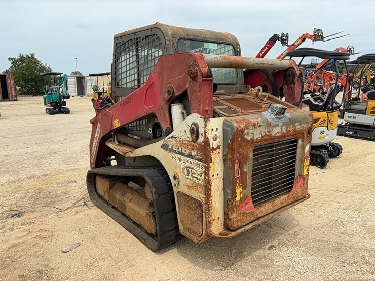 takeuchi-tl10v2-image-4