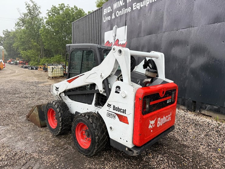 bobcat-s570-image-2