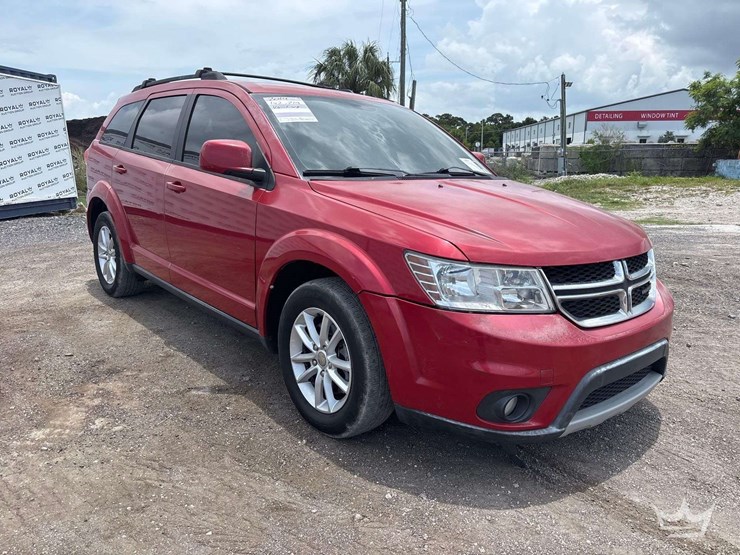 2014-dodge-journey-image-2