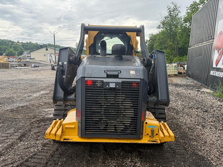 2018-deere-333g-image-3
