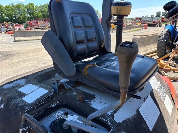 kubota-r420-image-14
