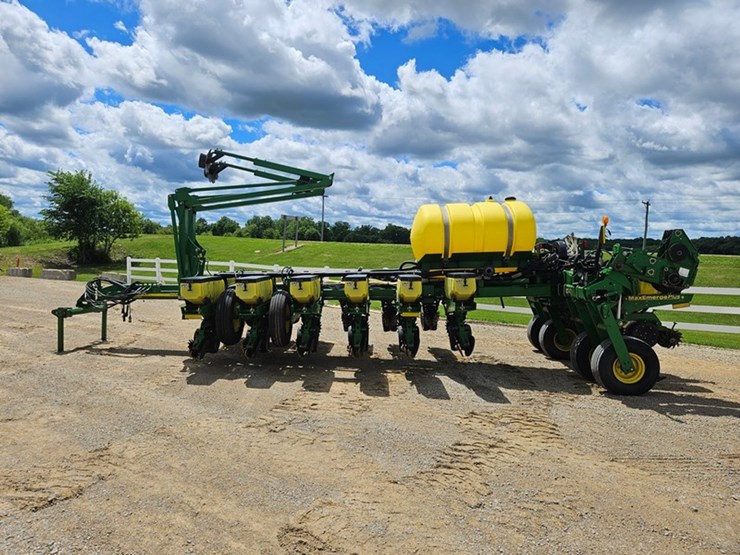 john-deere-1770-image-2