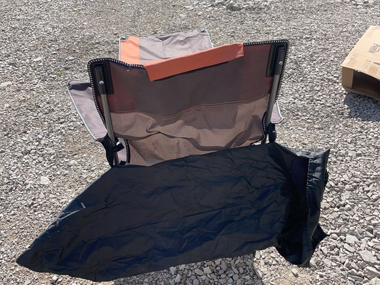 collapsible-camping-chair.-orange-brown.-comes-with-foot-stool-and-storage-bag!-image-4