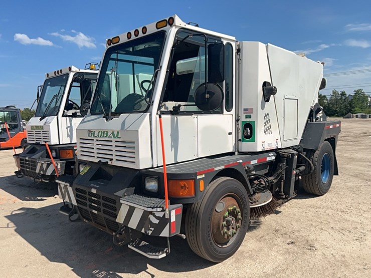 2018-global-m4-sweeper-image-1