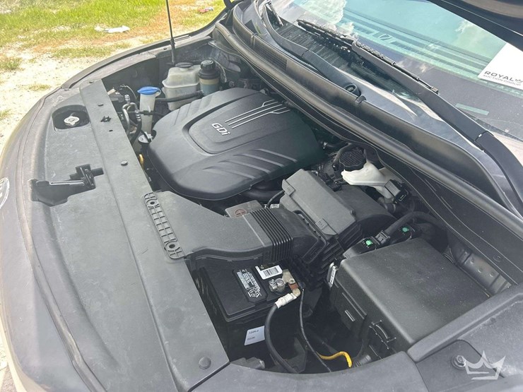 2017-kia-sedona-image-9