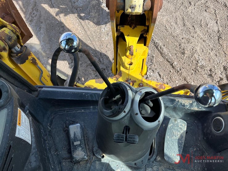 jcb-3c-image-18