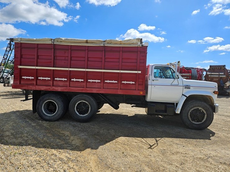 1979-gmc-7000-image-6