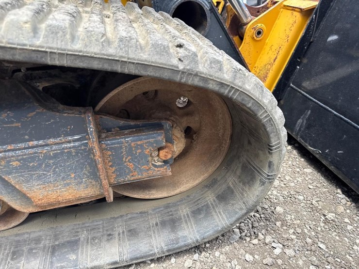 deere-333g-image-22