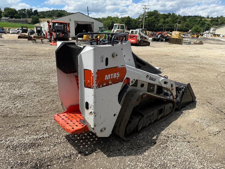 bobcat-mt85-image-4