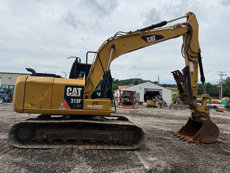 2015-caterpillar-313flgc-image-5