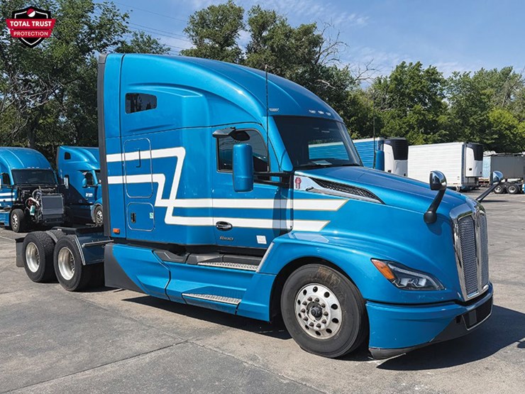 2022-kenworth-t680-image-1