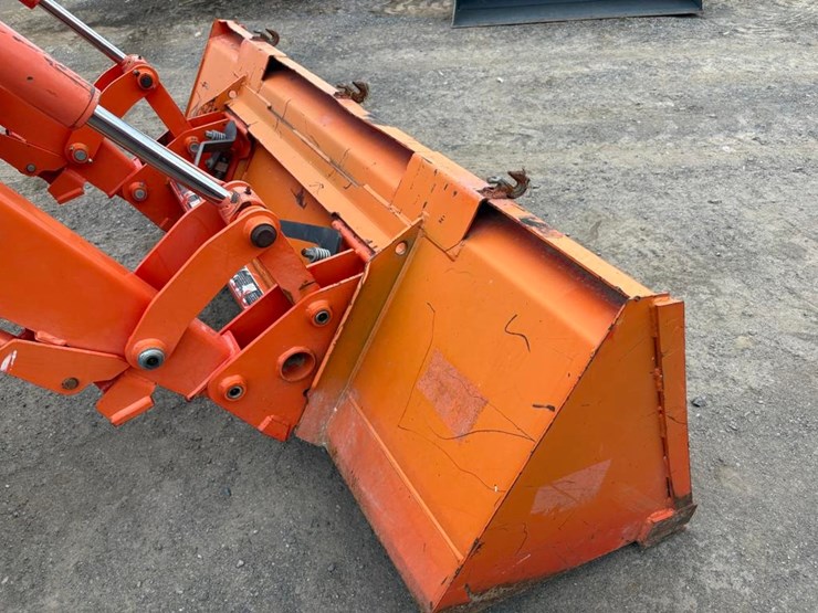 kubota-m5660su-image-8