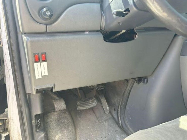 2008-ford-e450-image-21