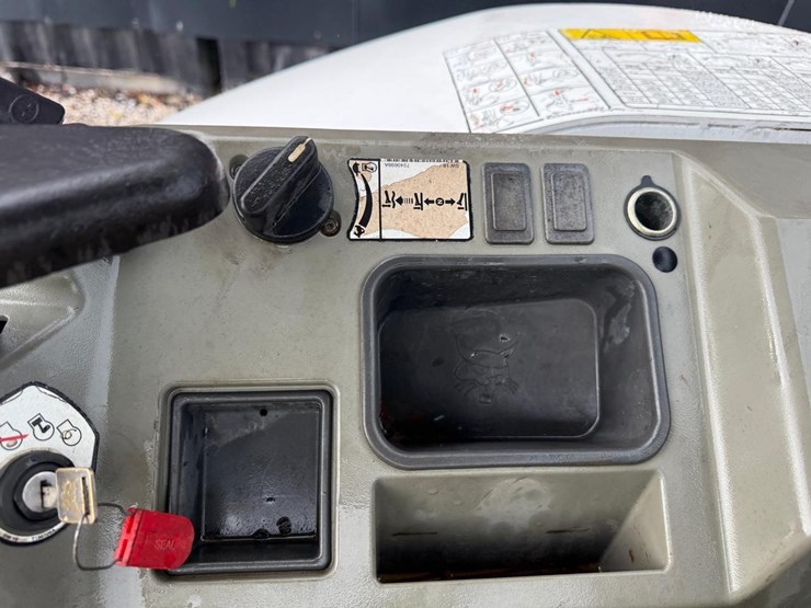 2019-bobcat-e35-image-26
