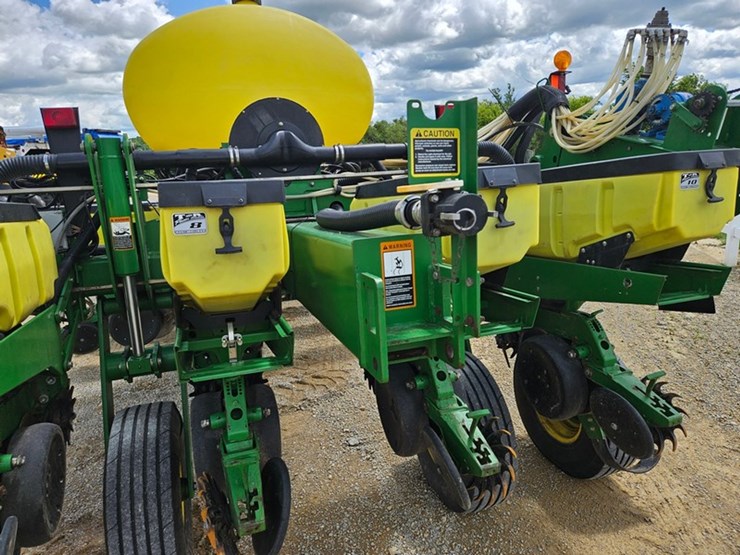 john-deere-1770-image-24