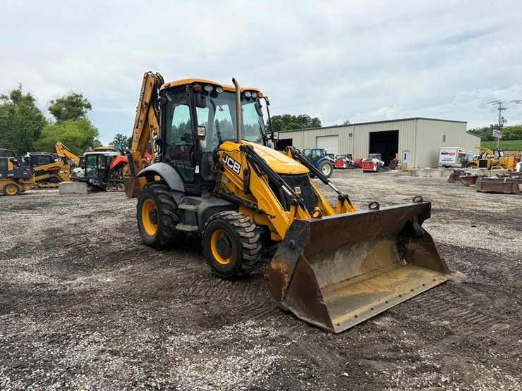 jcb-3cx14-image-6