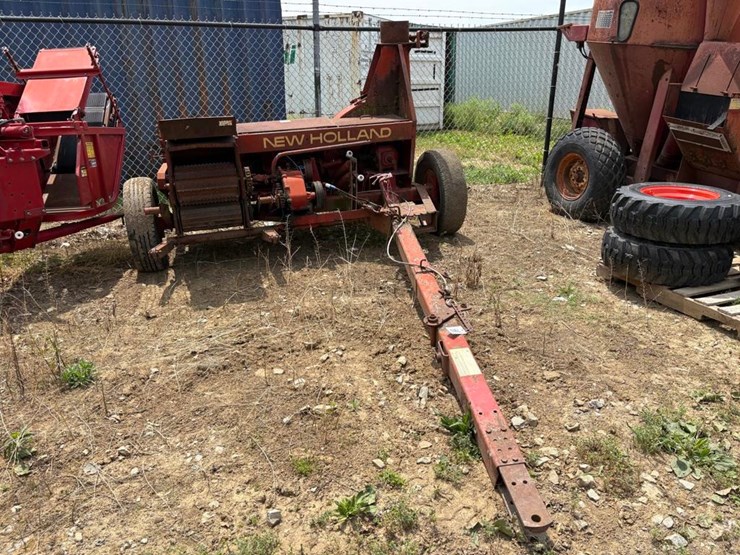 new-holland-770-image-2