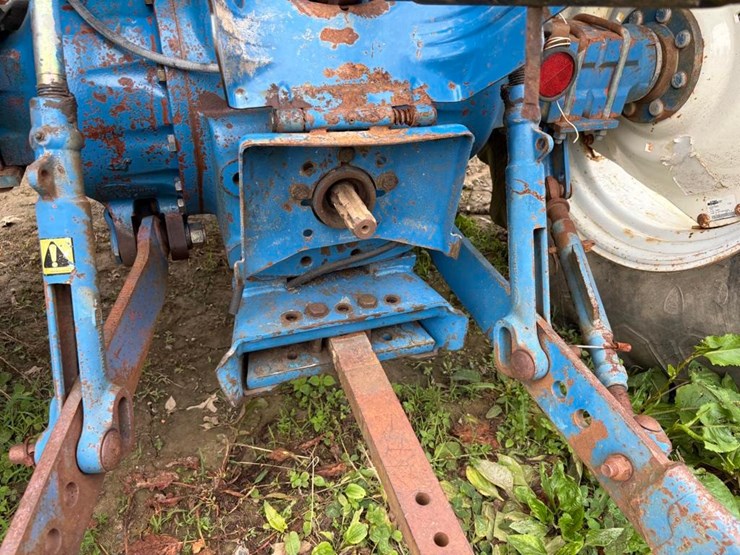 ford-5610-image-15