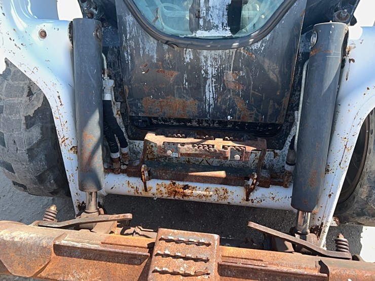 2021-bobcat-s62-image-6