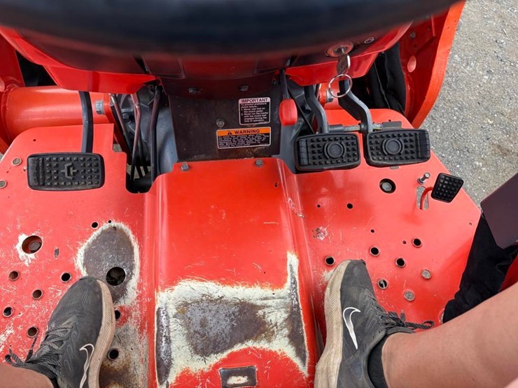 kubota-m5660su-image-25